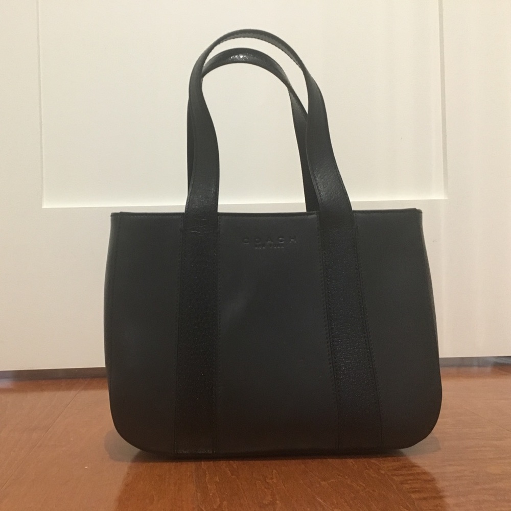 AUTHENTIC Coach Designer Black Hand Bag